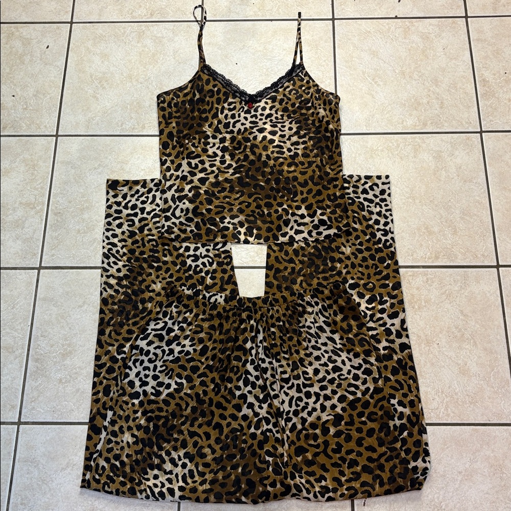 Vintage 90s/Y2K NWT Leopard Print Semi-Sheer Lace Cami and Pajama Pants Set❤️ - Picture 2 of 9